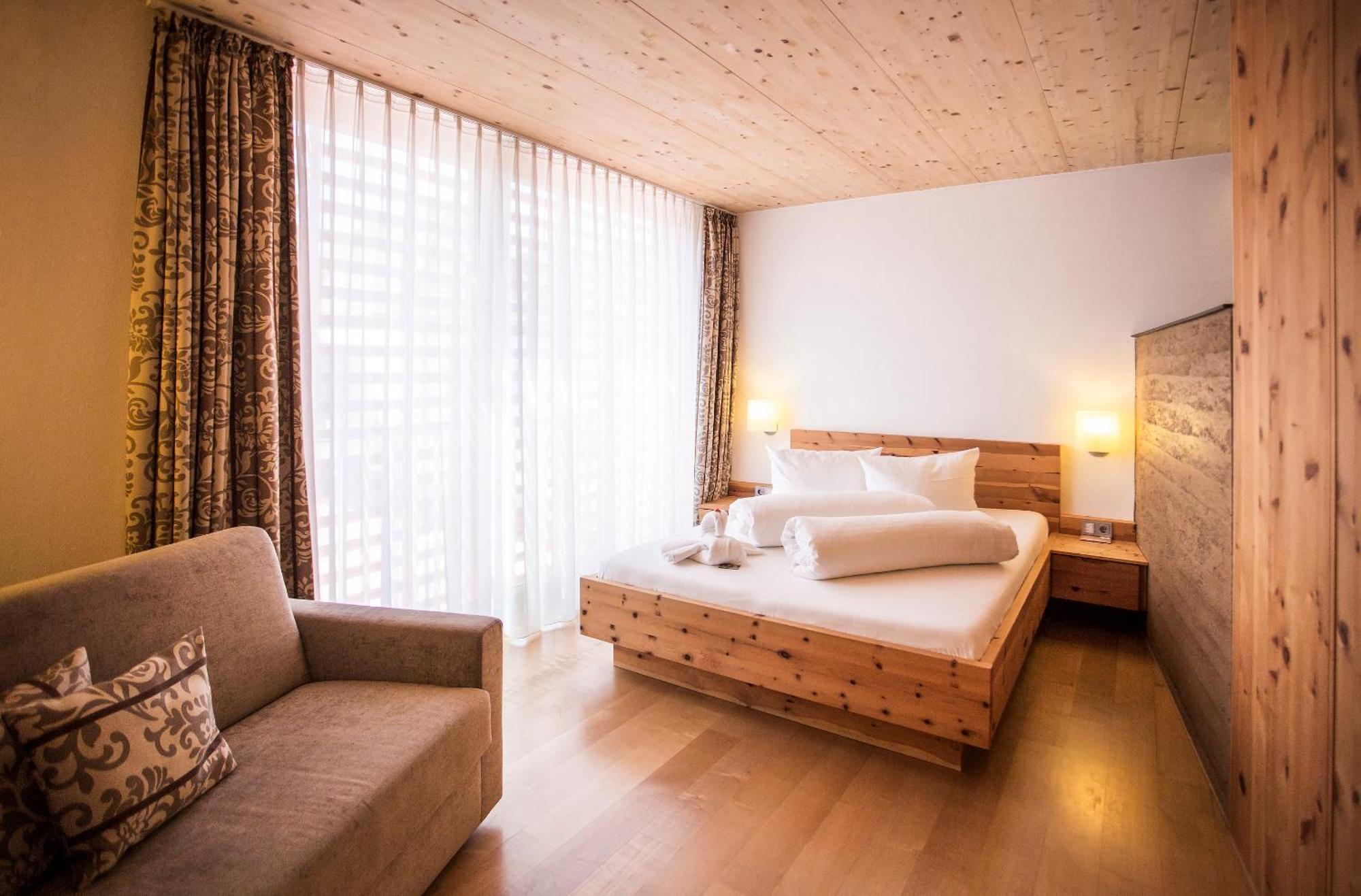 Hotel Herrmann Münsingen Exteriör bild